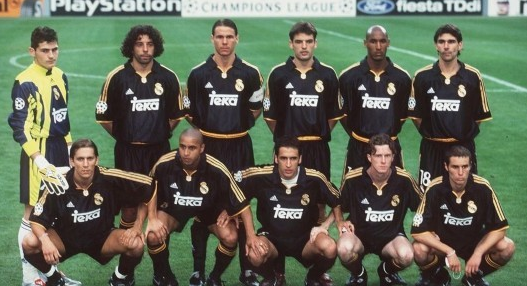 世体：巴萨将启动程序，防止法兰克福球迷“占领”诺坎普再现（世体：巴萨将采取措施，避免法兰克福球迷重演“占领”诺坎普一幕）