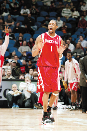 德甲前瞻：多特上轮惨遭汉堡绝平，斯图加特开启连客之旅（德甲前瞻：多特被汉堡读秒扳平，斯图加特开启连续客场征程）