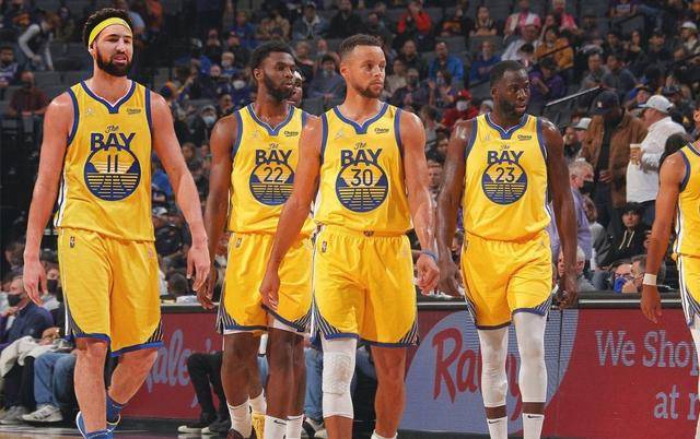 英媒：巴萨可以用3000万镑买断拉什福德，前提是他进一步降薪（英媒：拉什福德若进一步降薪，巴萨有望以3000万英镑将其签下）