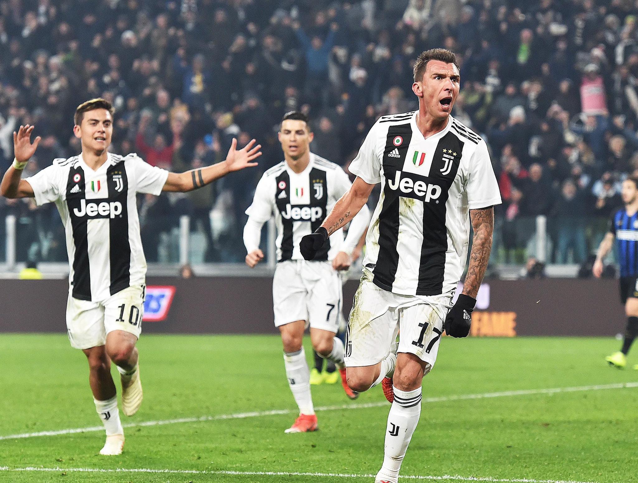 公牛开局5胜0负后4胜9负，排名从东部第一跌至第十（公牛5连胜开局后仅4胜9负，东部排名由第一滑落至第十）