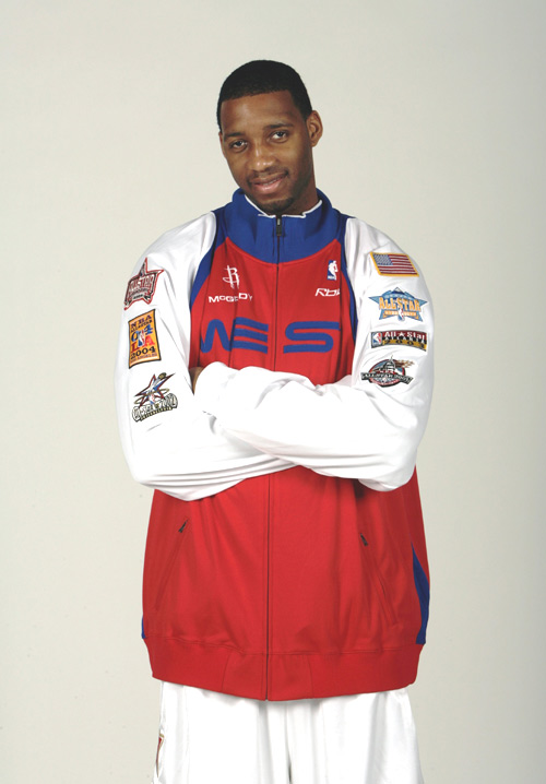 马刺主帅谈文班亚马丧亲：团队陪伴渡过艰难时刻，给予温暖支撑（马刺主帅谈文班亚马痛失亲人：球队陪伴共渡难关，送上暖心支持）